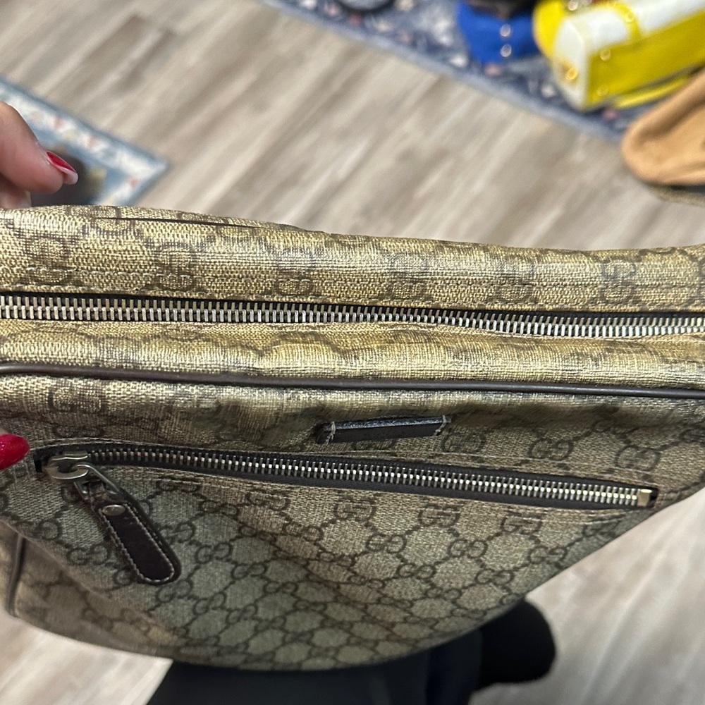 Gucci Tan and Brown Men's Messenger Bag - Picture 2 of 8